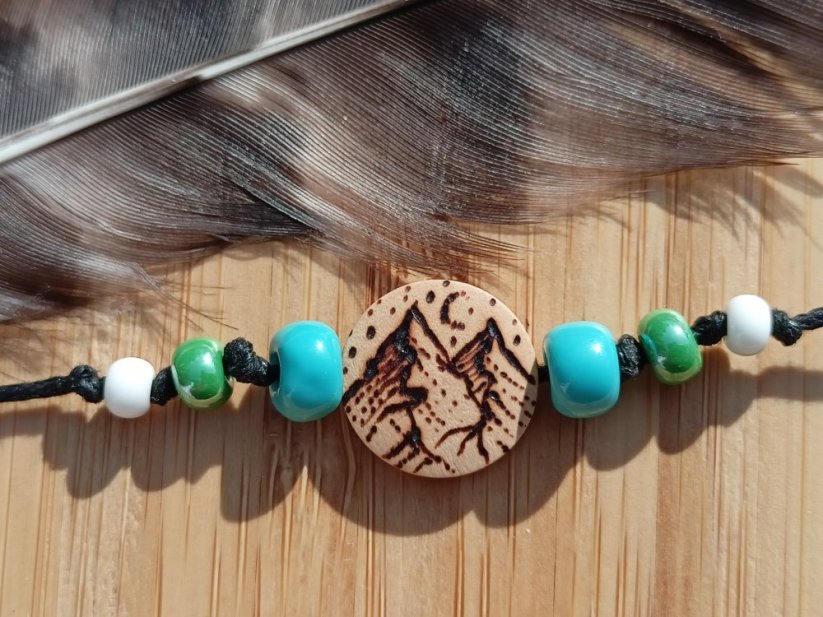 DŘEVĚNÝ NÁRAMEK HORY